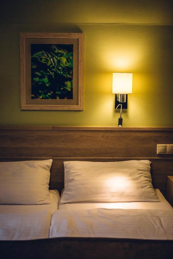 Natur Hotel Koevesteto Hosszuheteny 외부 사진
